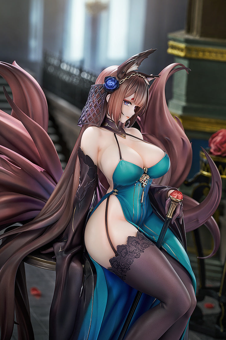 - Azur Lane - Amagi Throne of Fallen Petals Ver. - Image 3
