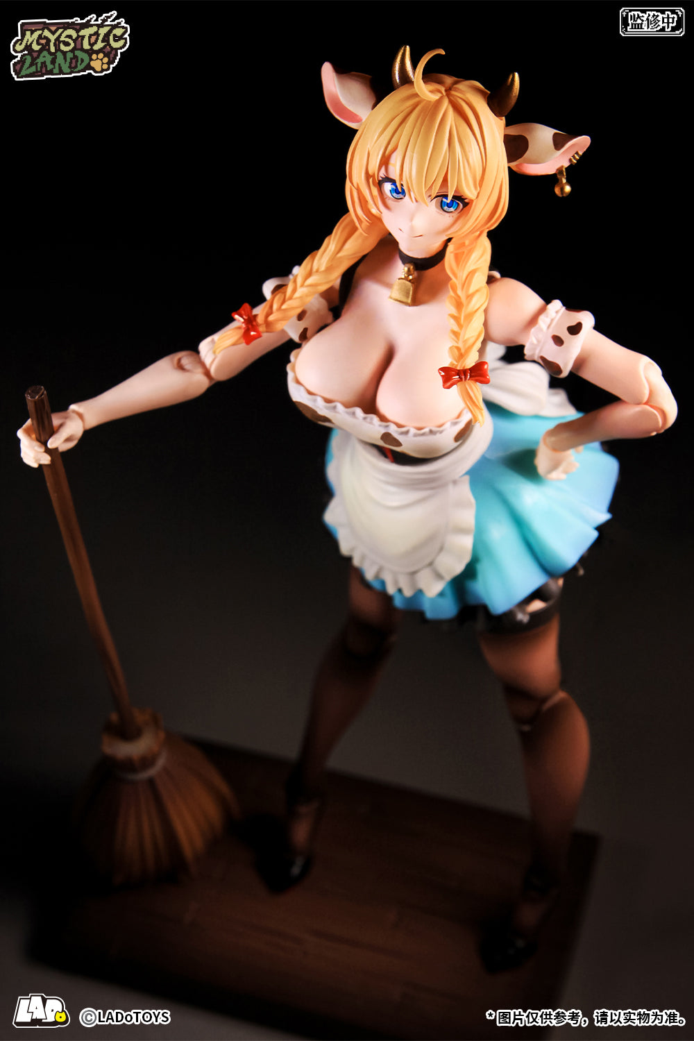 Lado Toys Era-003 Daisy Taurus Waitress Ver. 1/12 Scale Action Figure