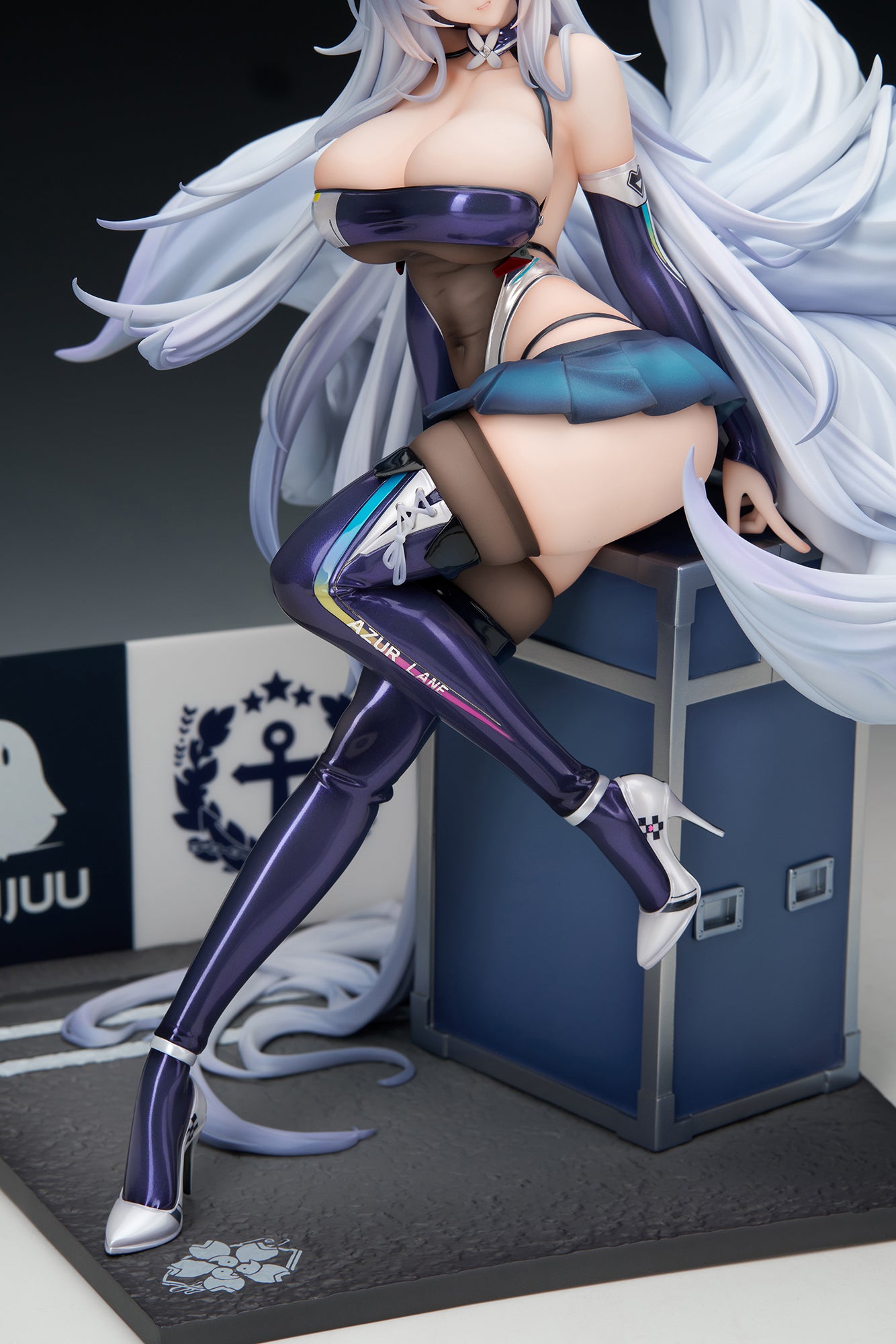 - Azur Lane - Shinano Moonlit Chrome Ver. - Image 2