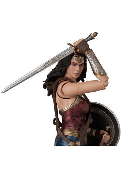 MAFEX - Zack Snyder's Justice League - Wonder Woman (Zack Snyder's Justice League Ver.) - Image 3