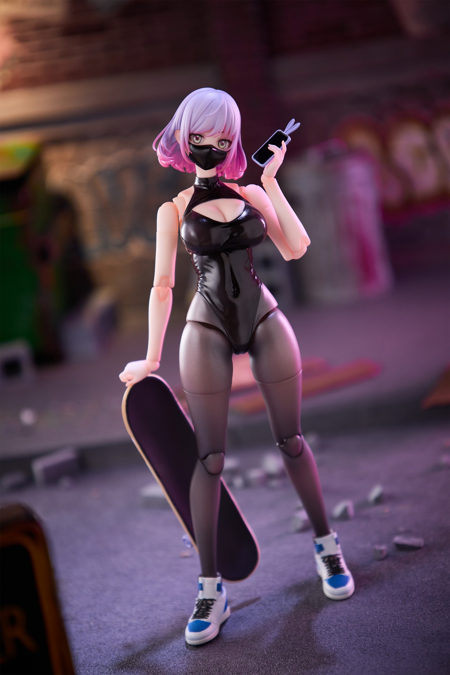 OTHERWHERE GALACTIC LUNA 1/12 SCALE ACTION FIGURE - Image 4