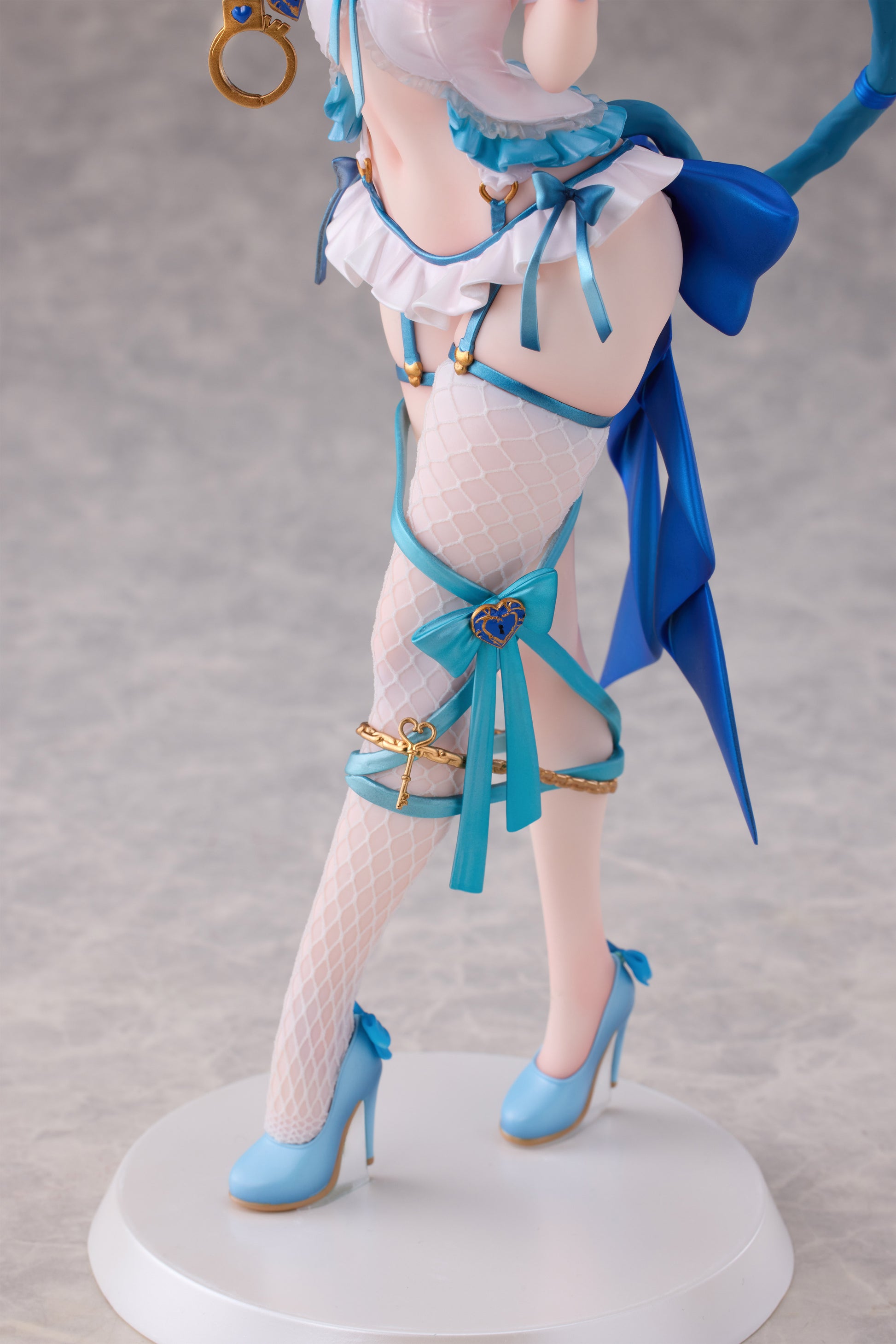 SIKI ANIM TIED-UP CAT PUTIKA CHAN 1/7 SCALE FIGURE DELUXE EDITION - Image 4