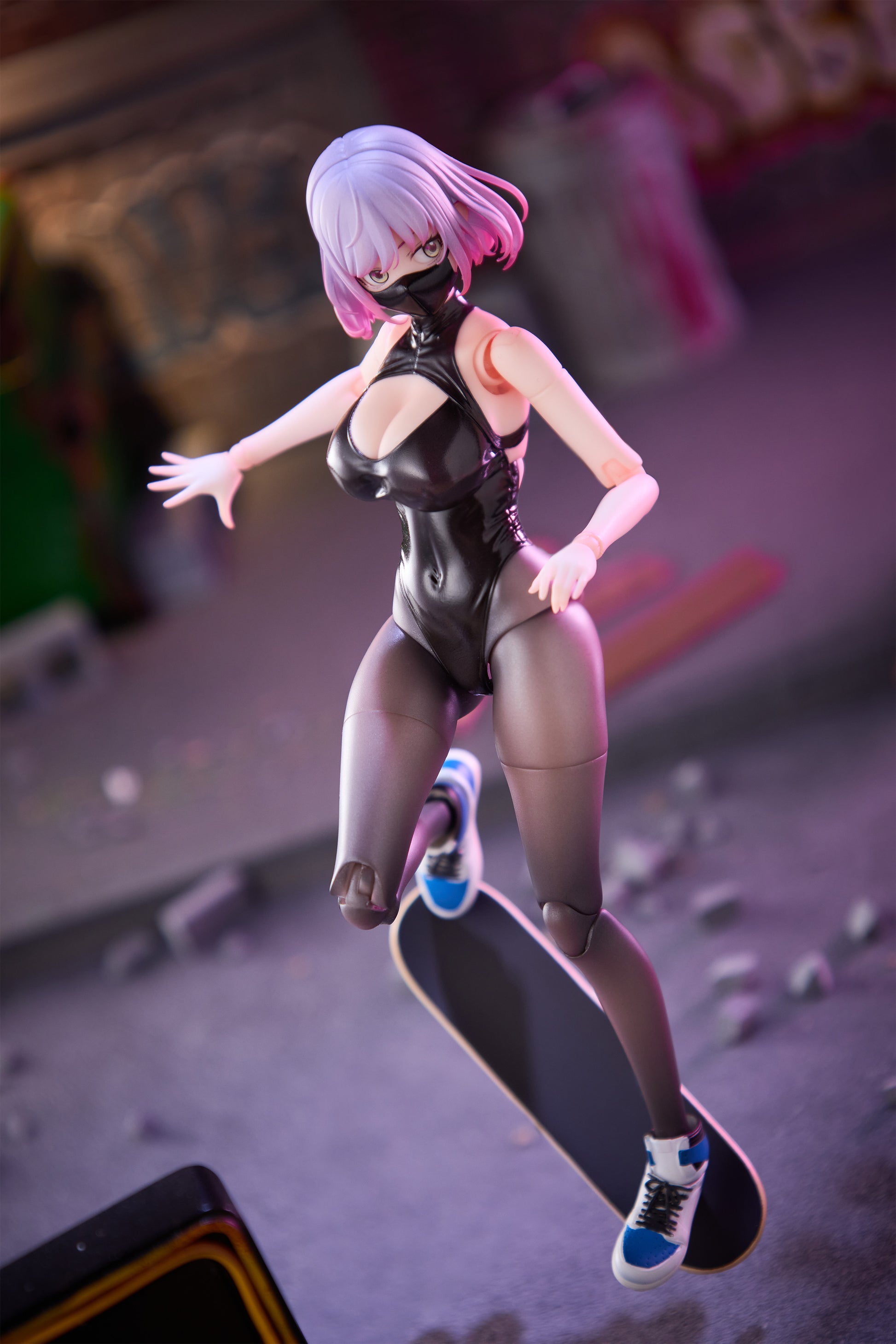 OTHERWHERE GALACTIC LUNA 1/12 SCALE ACTION FIGURE - Image 5