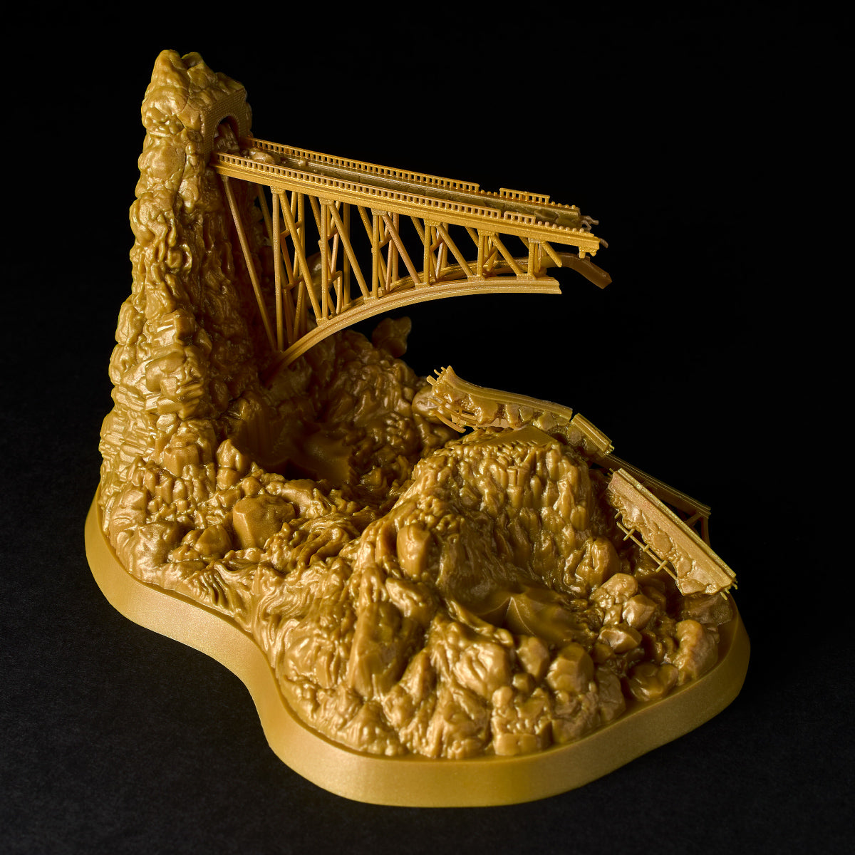 ARTPLA SCULPTURE WORKS - Godzilla - King Ghidorah Re: Imagination - Image 6
