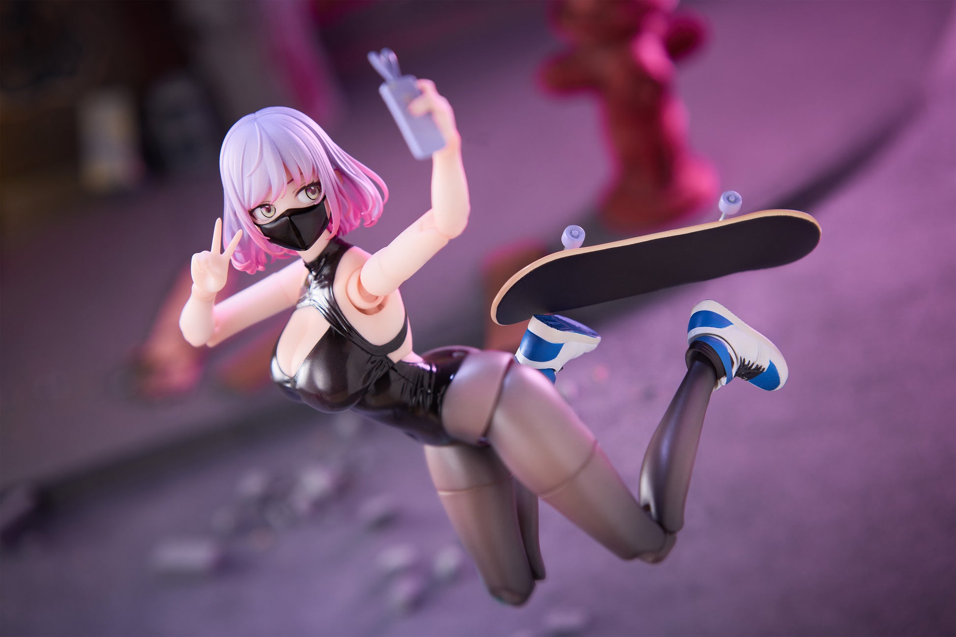OTHERWHERE GALACTIC LUNA 1/12 SCALE ACTION FIGURE - Image 6
