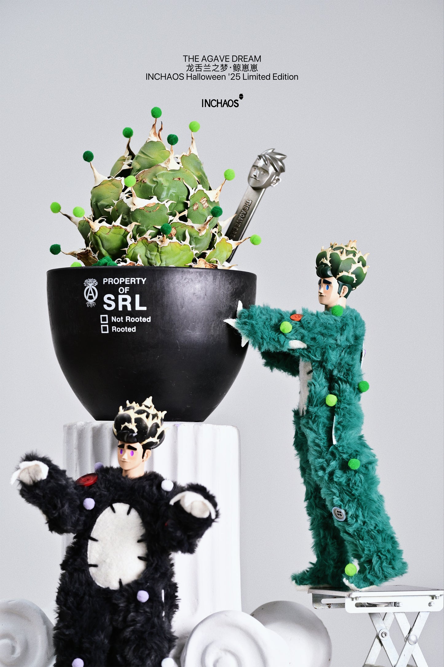 INCHAOS THE AGAVE DREAM BABY WHALE 1/6 SCALE ACTION FIGURE (GREEN & BLACK SET OF TWO) - Image 2