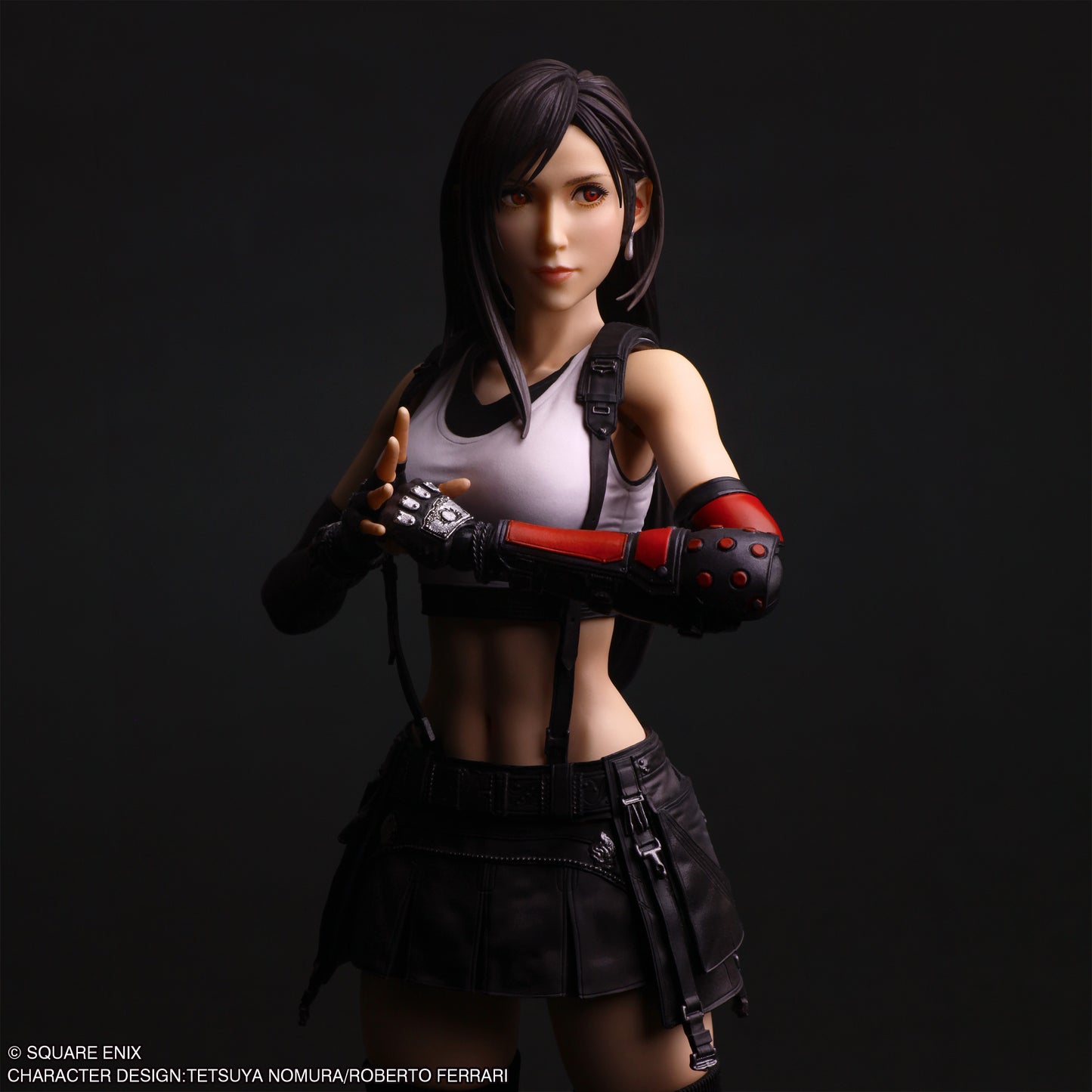 - Final Fantasy VII Rebirth - Play Arts Shin Tifa Lockhart - Image 8