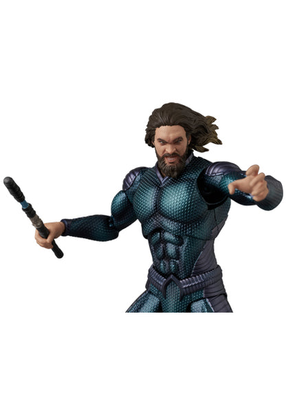 MAFEX - Aquaman and the Lost Kingdom - Aquaman (Stealth Suit) - Image 8