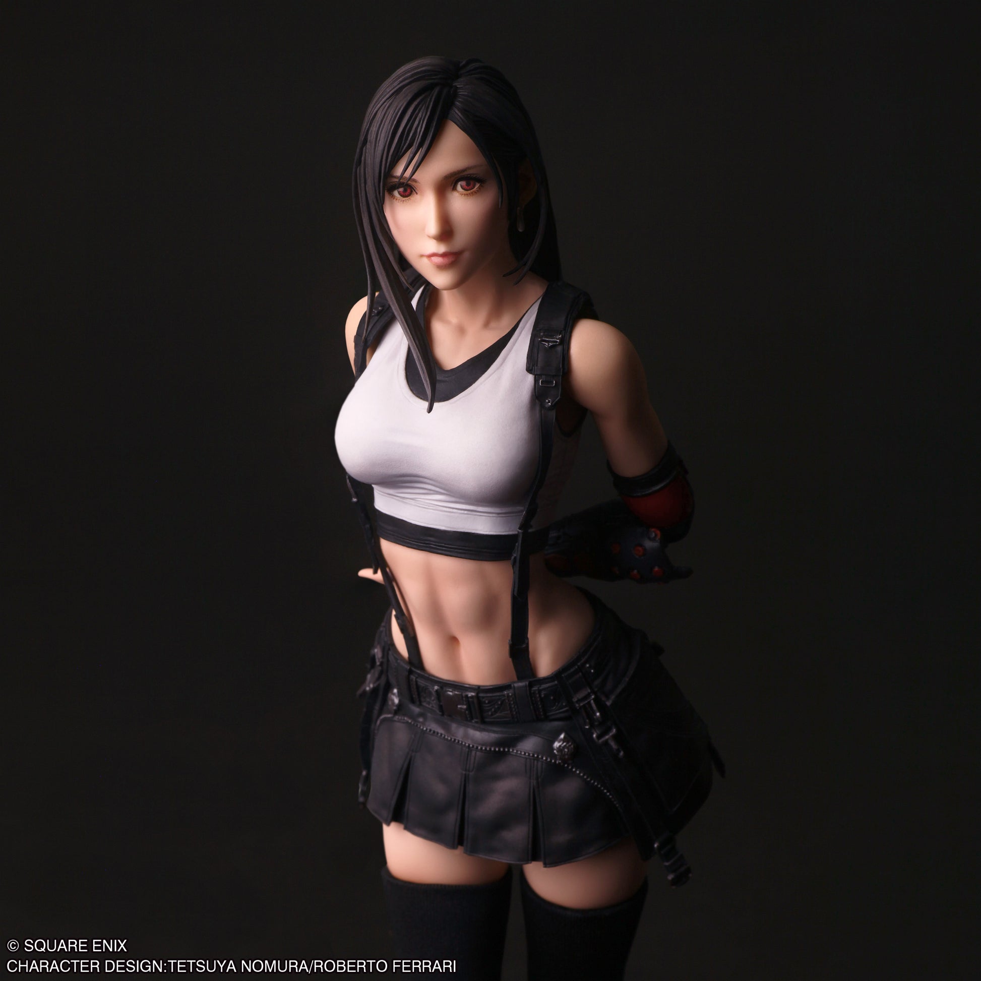 - Final Fantasy VII Rebirth - Play Arts Shin Tifa Lockhart - Image 9