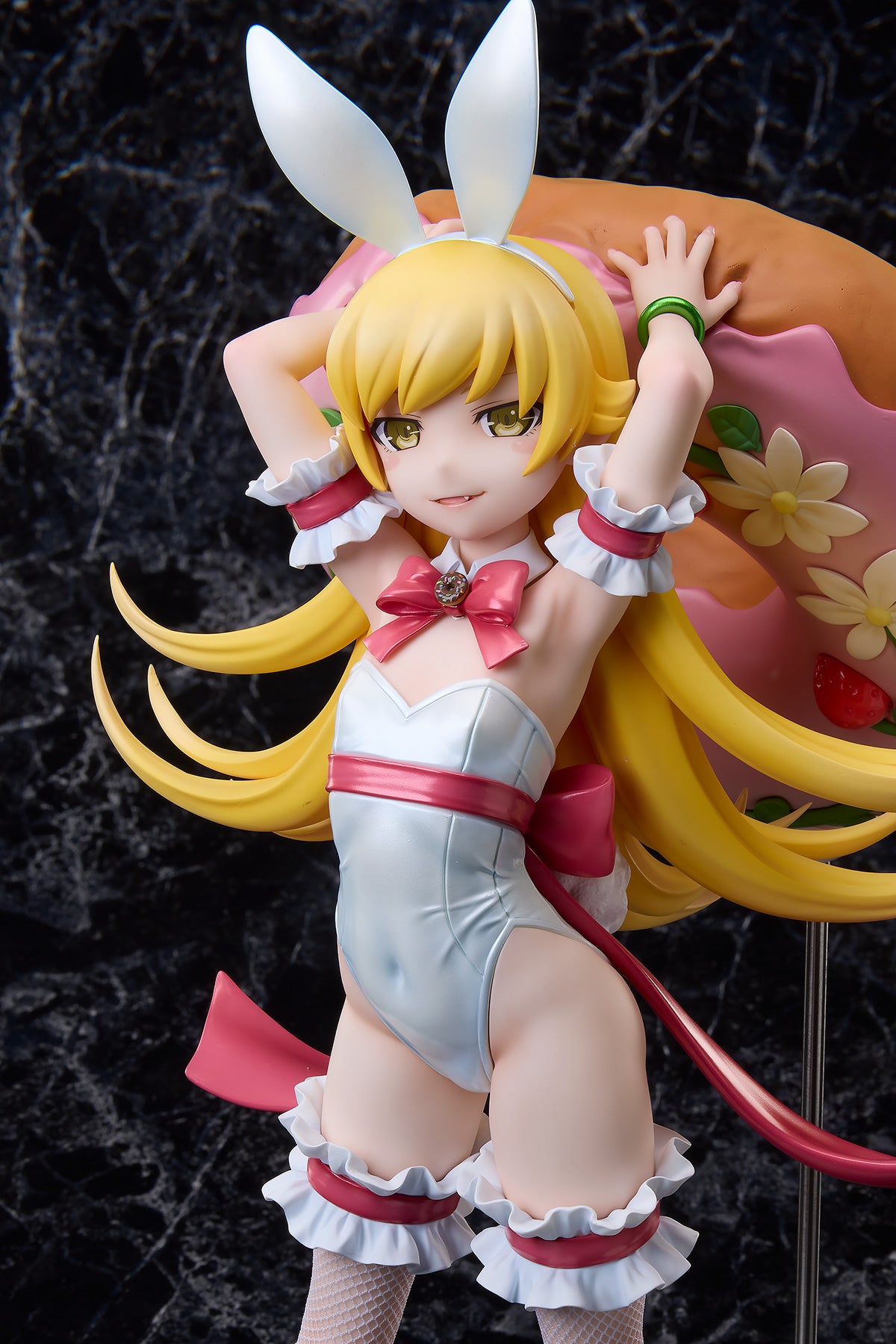 - Monogatari - Series Oshino Shinobu White Bunny Ver. 1/4 Complete Figure - Image 12